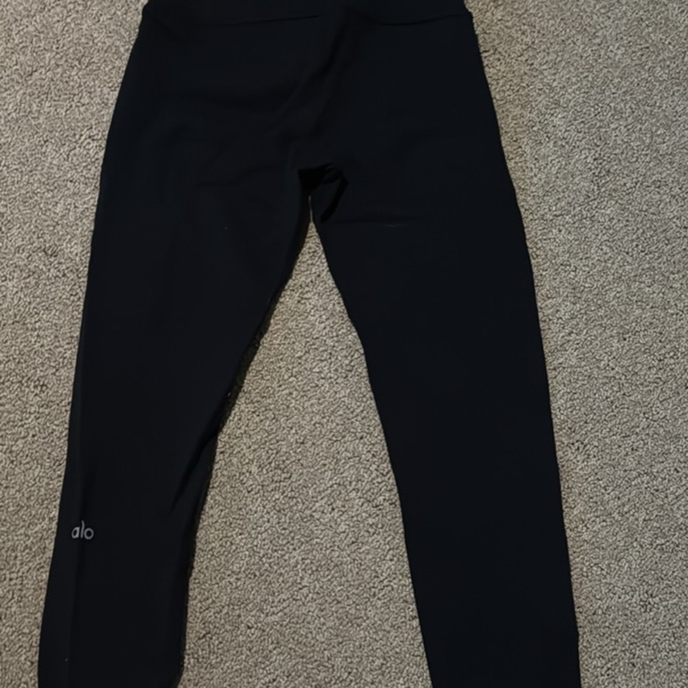 ALO leggings